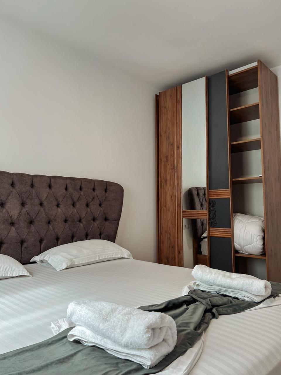 Lovely Apartment Tirana Exterior photo